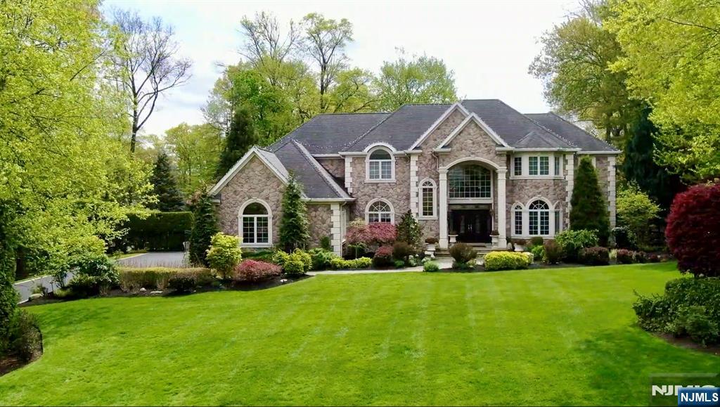 457 Devonshire Drive