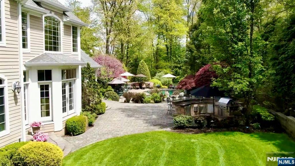 457 Devonshire Drive