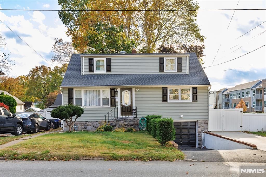 Photo of 2 Passaic Avenue, Hasbrouck Heights, NJ 07604 (MLS # 25039833)