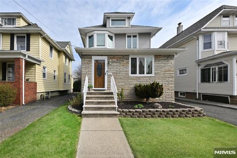 34 Hazelton Street Ridgefield Park NJ 07660