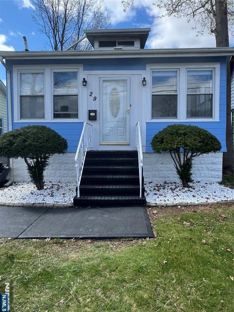 29 Ligham Belleville NJ 07109