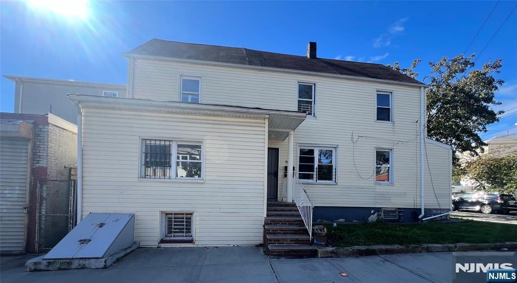 718 13th Street