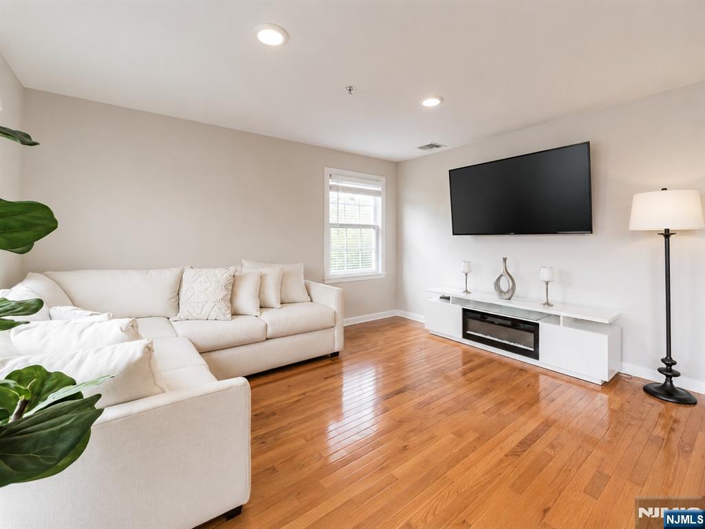 17 Park Street 2