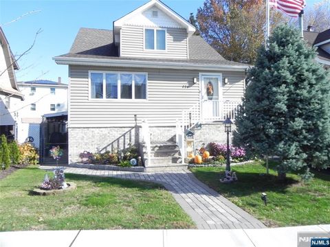 114 Mehrhof Road Little Ferry NJ 07643