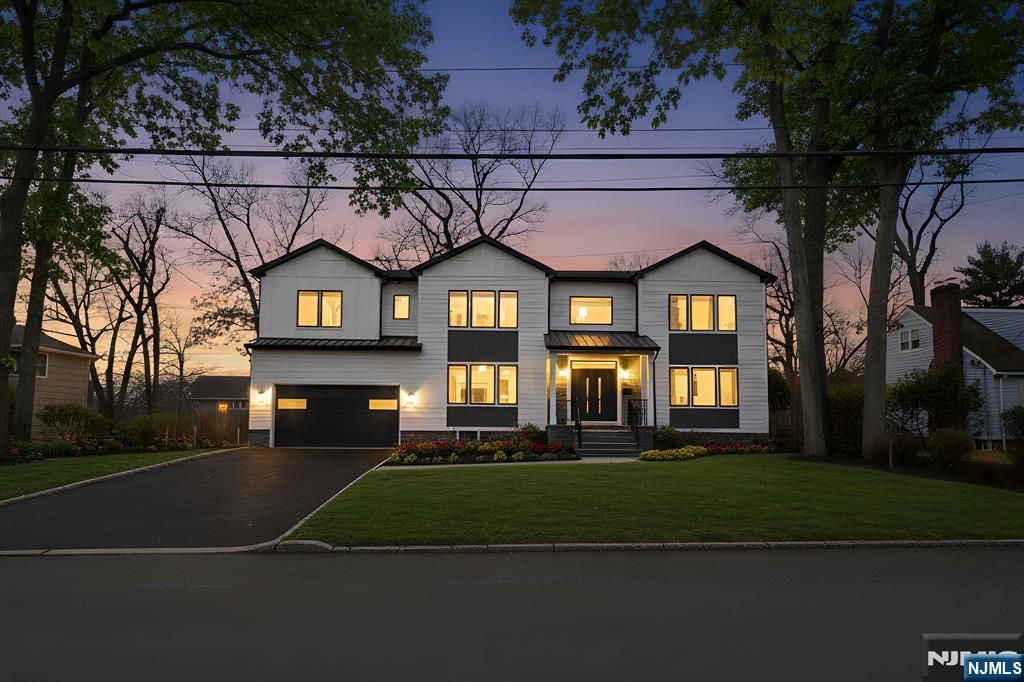 Photo of 508 Mountain Avenue, Twp of Washington, NJ 07676 (MLS # 26001243)