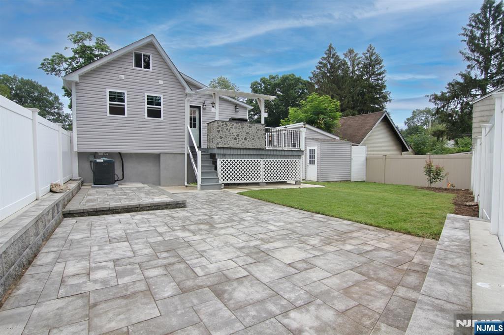 62 Rivervale Road