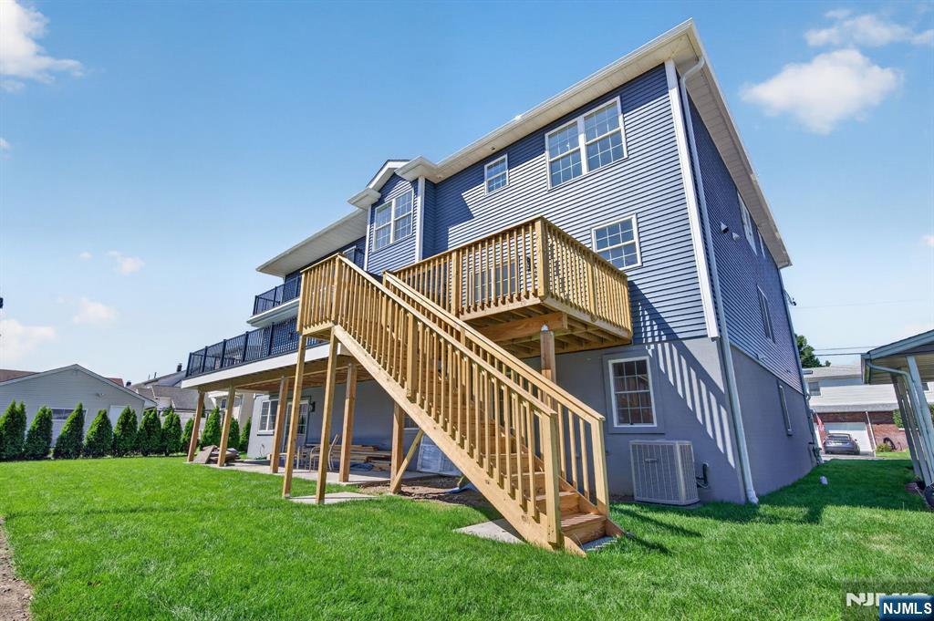454 A Grace Avenue