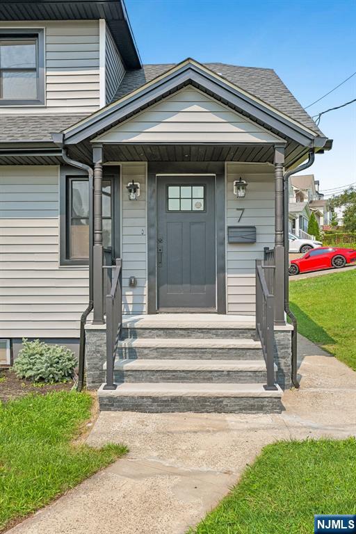 7 Franklin Avenue
