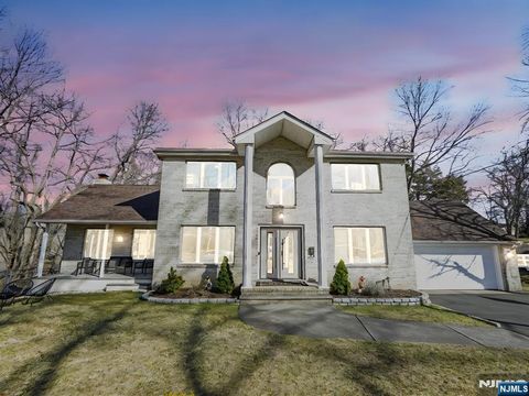 16 Achilles Street Demarest NJ 07627