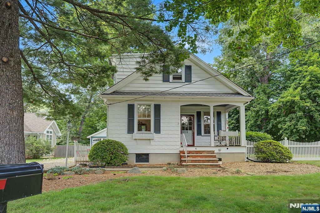 41 Poplar Street