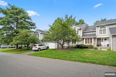 Photo of 35 Mulford Drive, Wayne, NJ 07470 (MLS # 26026947)