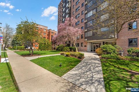 90 Prospect Avenue 9E Hackensack NJ 07601