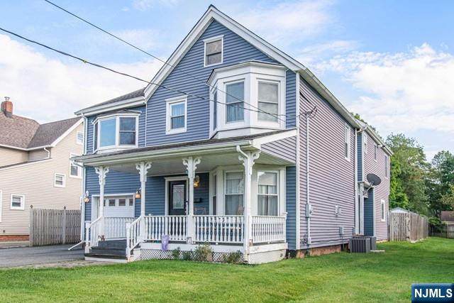 214 Lakeside Avenue