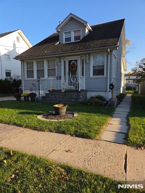 Photo of 321 Orange ST #2, Dunellen, NJ 08812 (MLS # 26041119)