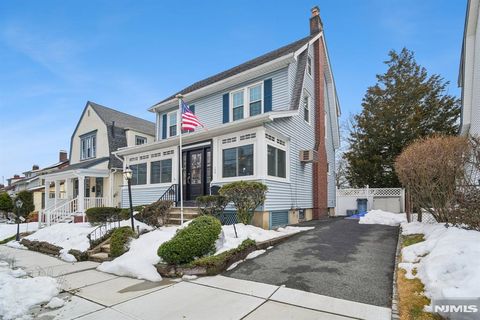 168 Maple Street West Orange NJ 07052