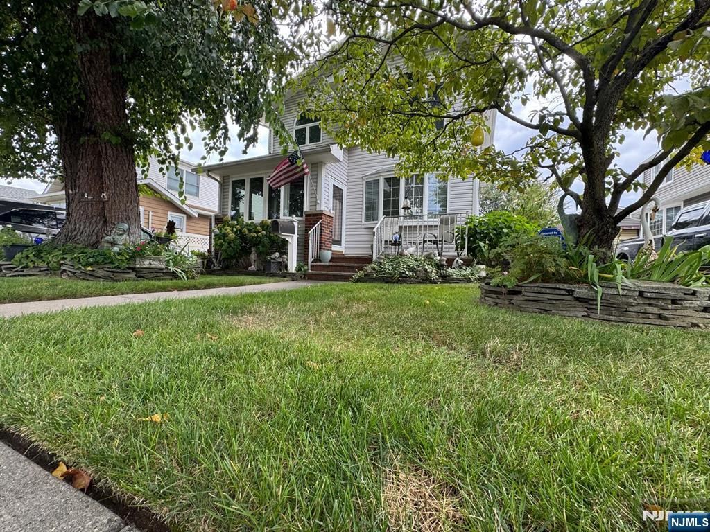Photo of 1314 Edward Street, Fair Lawn, NJ 07410 (MLS # 25031024)