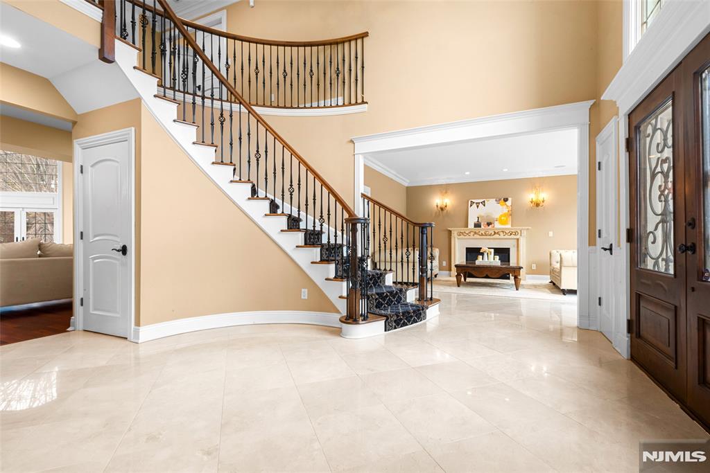 5 Carla Court