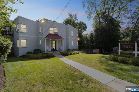 Photo of 819 Bloomfield Ave #12, Montclair, NJ 07042 (MLS # 25043111)