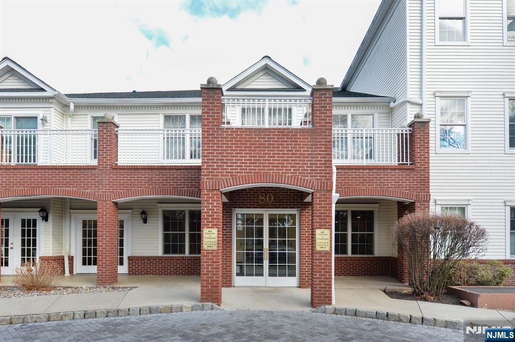 80 Ridgewood Road 106