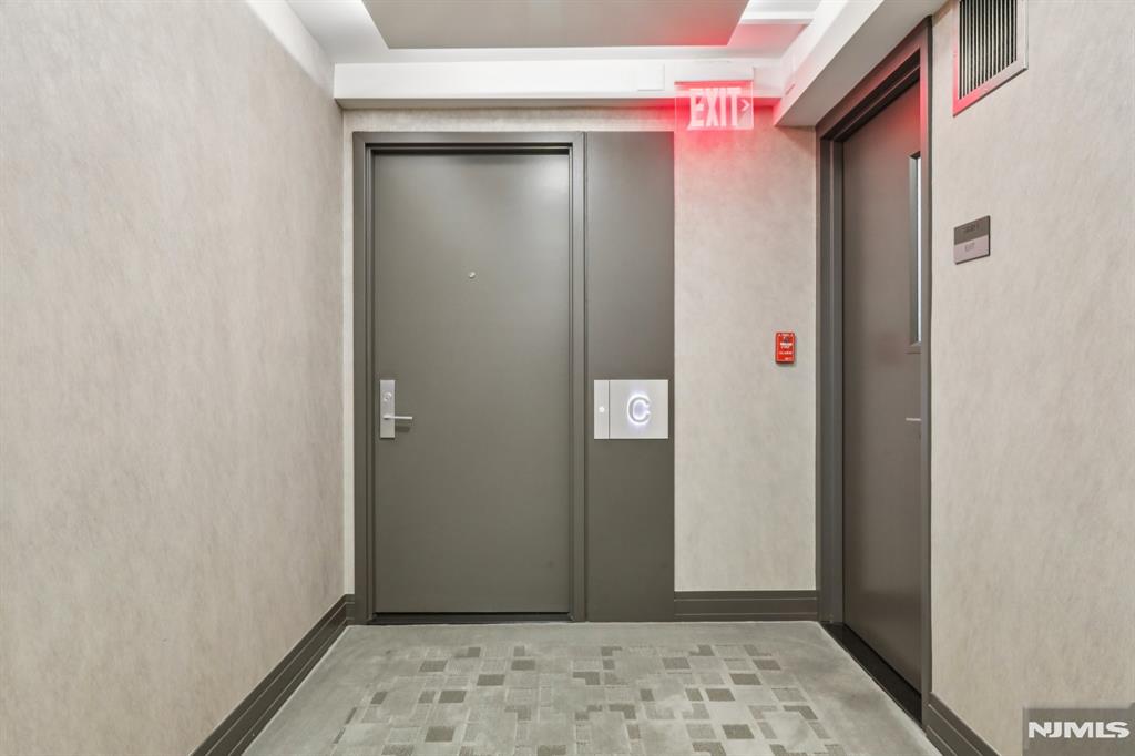 1500 Palisade Avenue 27C