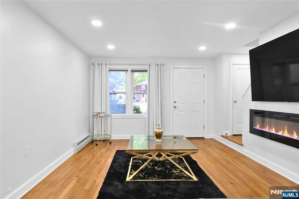 130 Glenbrook Parkway 7D