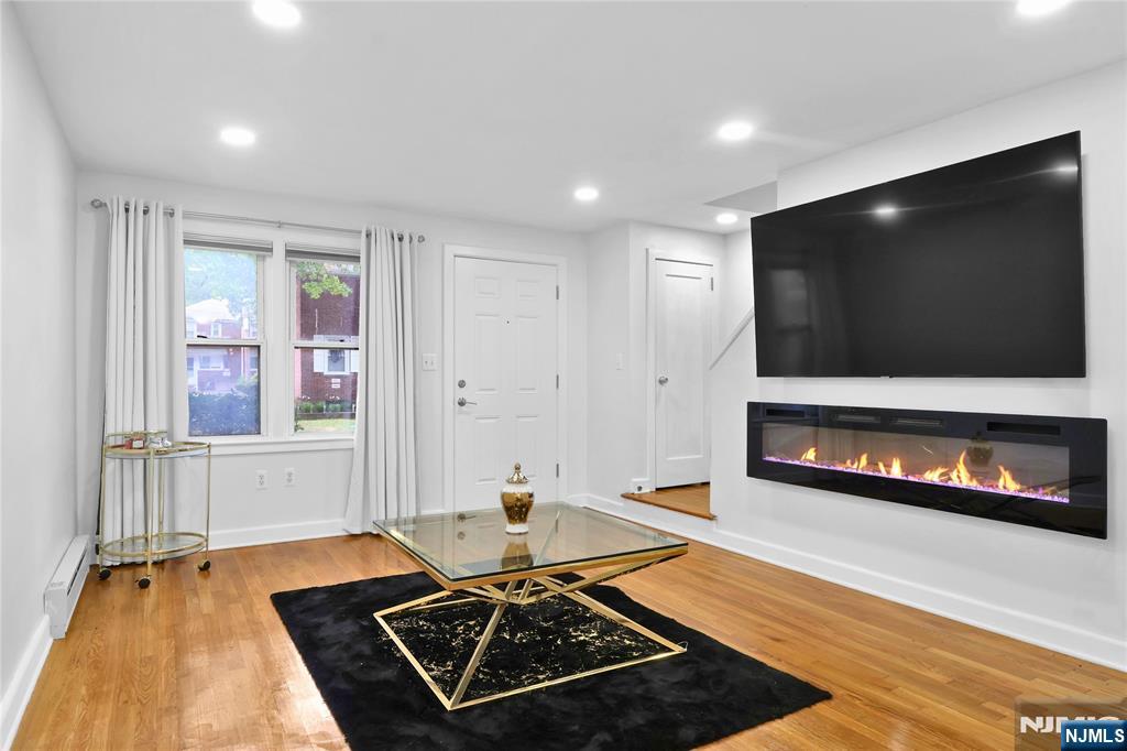 130 Glenbrook Parkway 7D