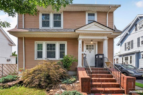 Photo of 446 Clifton Avenue, Newark, NJ 07104 (MLS # 26031792)
