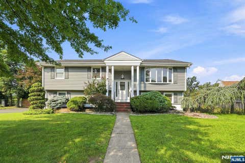 Photo of 177 Truman TER, Paramus, NJ 07652 (MLS # 26031286)