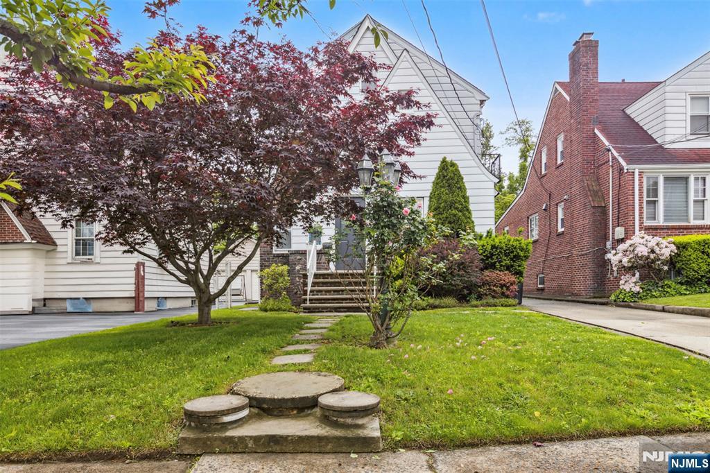 21 Berkeley Avenue