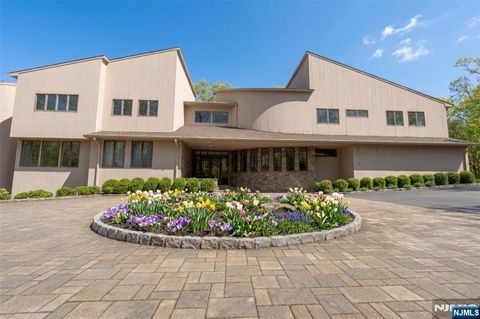 Photo of 20 Mount Pleasant Road, Mendham Township, NJ 07960 (MLS # 26002093)