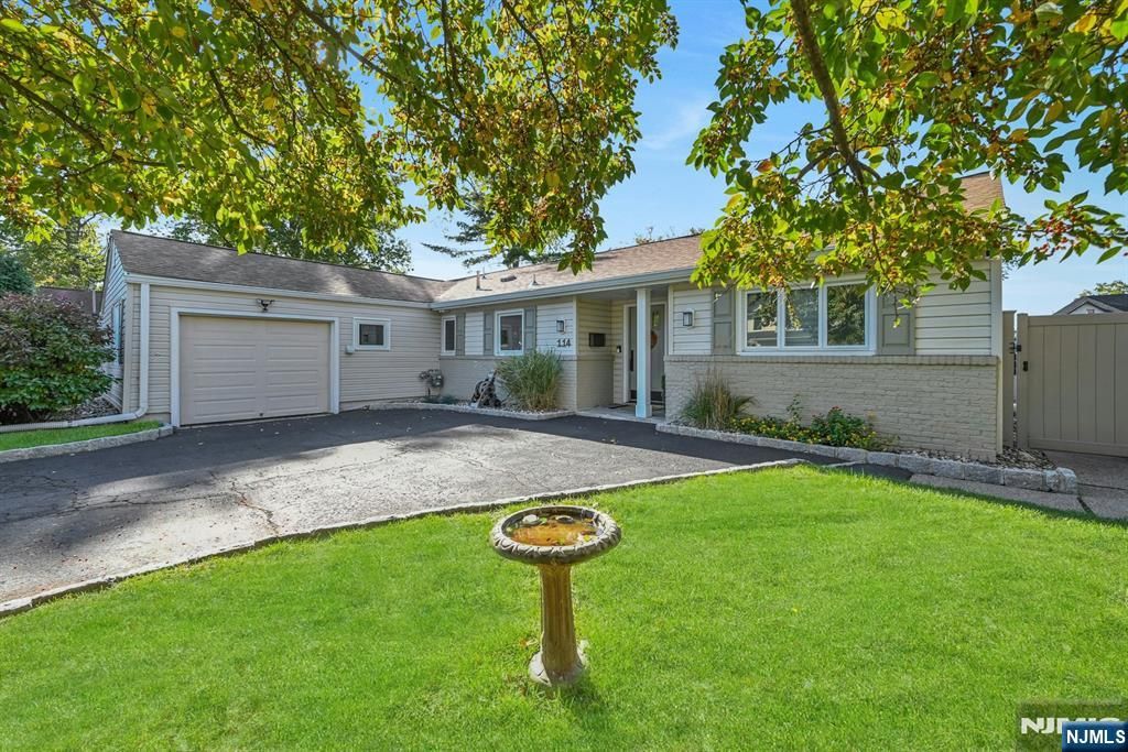 Photo of 114 Pine Drive, Emerson, NJ 07630 (MLS # 25037727)