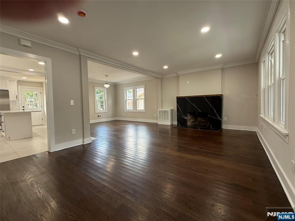 236 Chestnut Avenue