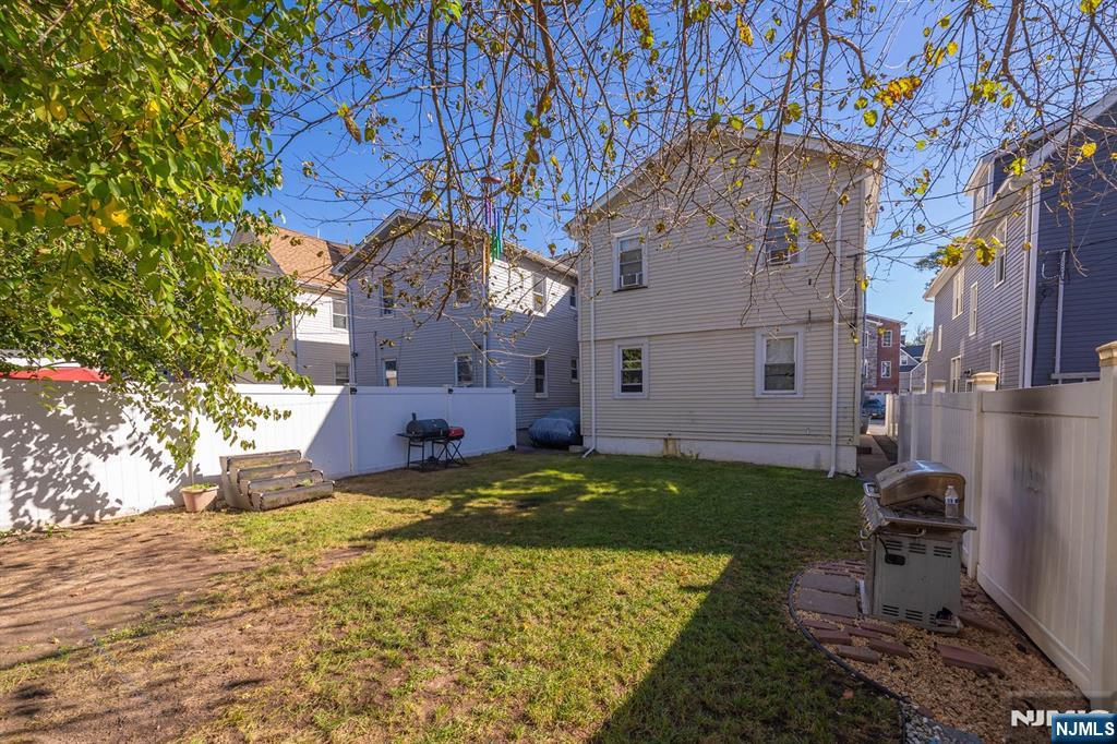 17 Cottage Place