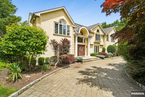 Photo of 66 Adams Drive, Cresskill, NJ 07626 (MLS # 26016278)