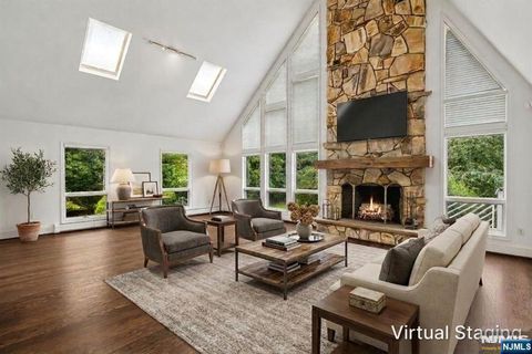 Photo of 66 Adams Drive, Cresskill, NJ 07626 (MLS # 26016278)