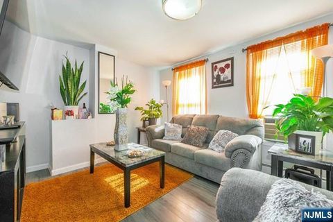 Photo of 63 Pearl Street, Paterson, NJ 07501 (MLS # 25021148) Photo of 63 Pearl Street, Paterson, NJ 07501 (MLS # 25021148)