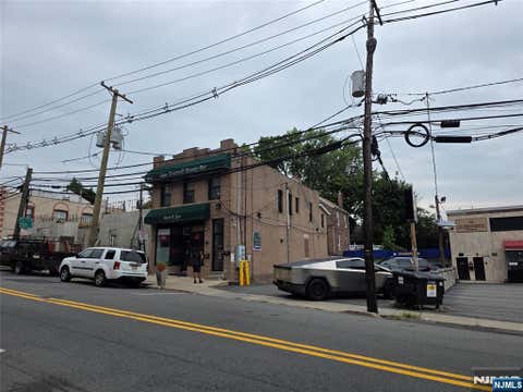 Photo of 507 Main Street #2nd Fl, Fort Lee, NJ 07024 (MLS # 26031729)