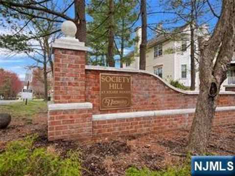 Photo of 655 Plum Terrace, Mahwah, NJ 07430 (MLS # 26021612)
