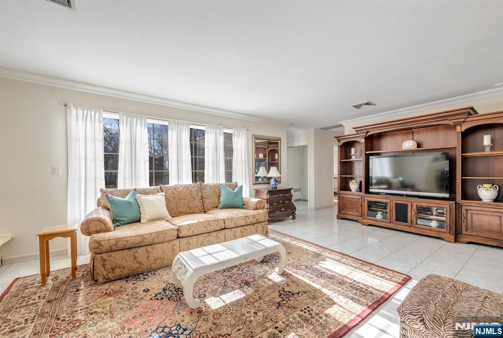 32 Brookside Drive