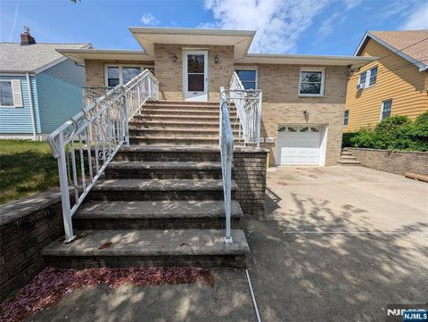 325 Westervelt Place Lodi NJ 07644