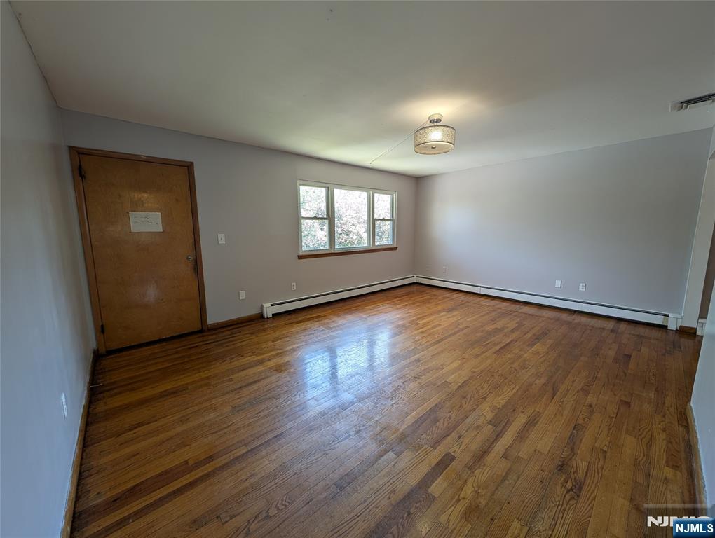 325 Westervelt Place