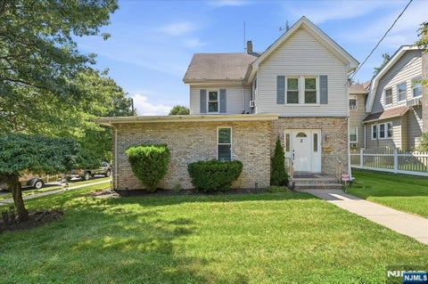 Photo of 2 6th Street, Ridgefield Park, NJ 07660 (MLS # 26027706)