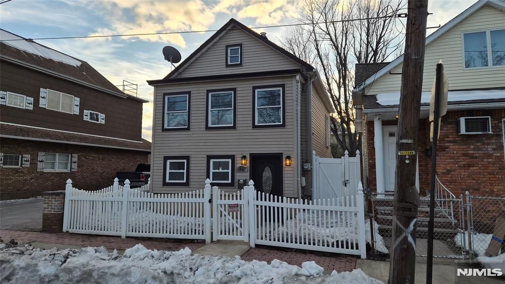 Photo of 104 Wallington Avenue, Wallington, NJ 07057 (MLS # 26004885)