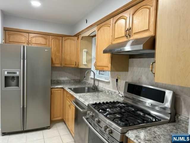 784 Bergen Boulevard 1st Fl