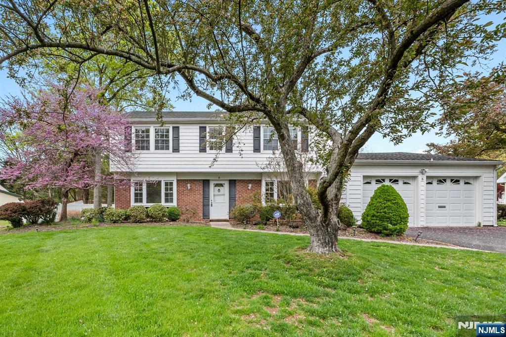 Property for Sale at 8 Tunnell Road, Franklin, New Jersey - Bedrooms: 4 
Bathrooms: 3 
Rooms: 9  - $579,000
