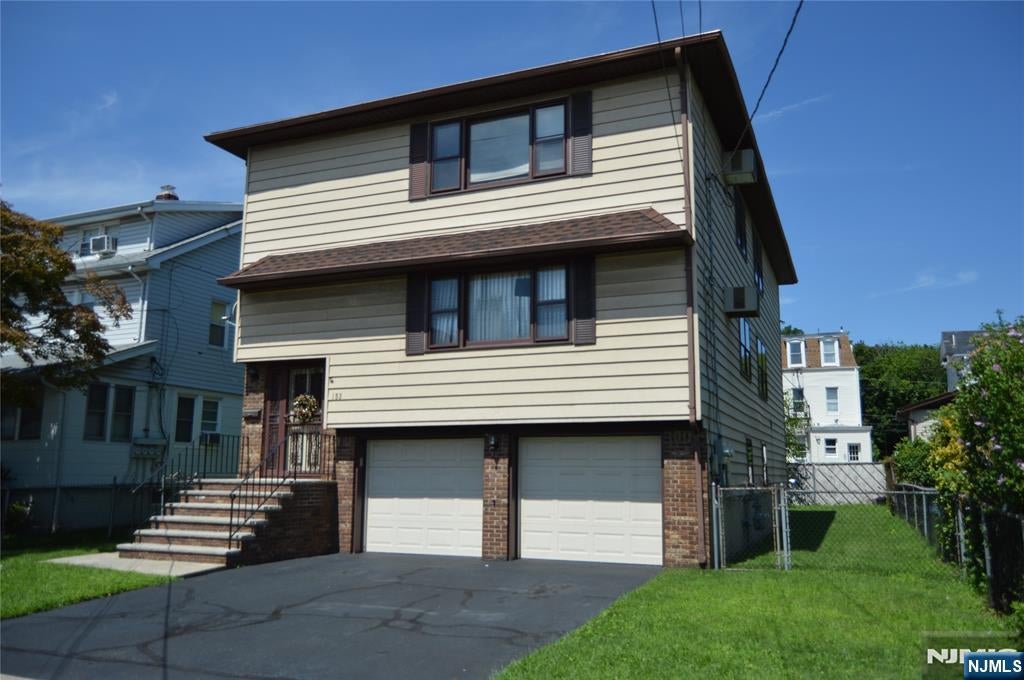 153 Berger Street