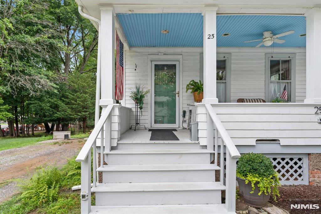 25 Berkeley Avenue