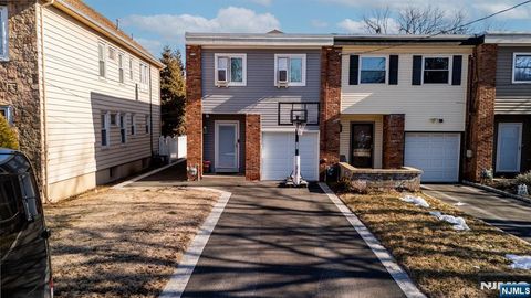 16 Onyx Court, Passaic, NJ 07055 - MLS#: 25005541