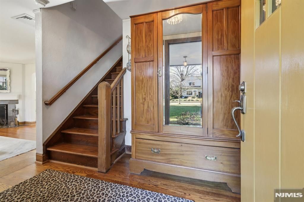 Photo of 183 Sheridan Avenue, Ho-Ho-Kus, NJ 07423 (MLS # 25021813)