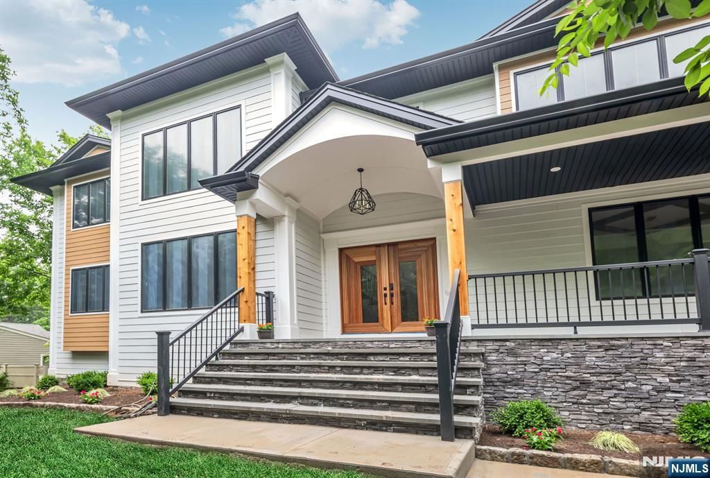 Photo of 455 Sunset Avenue, Haworth, NJ 07641 (MLS # 26002457)